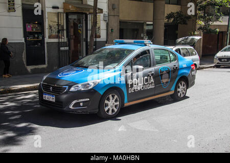 Voiture de police à Buenos Aires, Argentine Banque D'Images