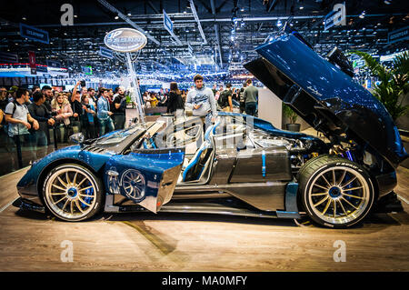 Genève, SUISSE - Le 17 mars 2018 : PAGANI ZONDA BARCHETTA Superfast sports car présenté lors de la 88e Salon International de l'Automobile de Genève. Banque D'Images