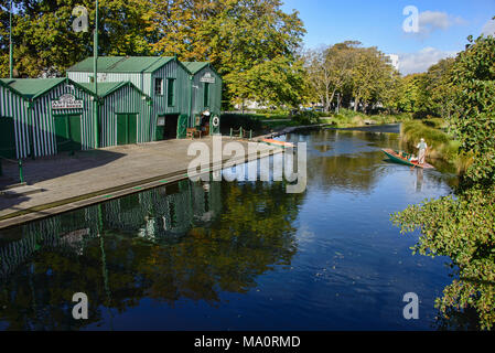 Promenades en barque sur la rivière Avon, Christchurch, Nouvelle-Zélande Banque D'Images