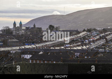 Voir d'Ardoyne de Belfast, surtout catholiques et nationalistes irlandais en Amérique du district de Belfast, en Irlande du Nord. Banque D'Images