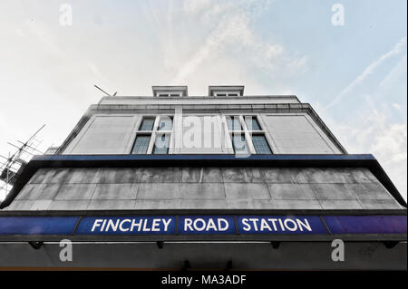 La station de métro Finchley Road : Banque D'Images