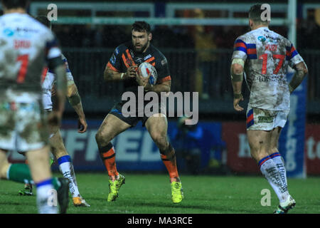 Wakefield, Royaume-Uni. 29 MARS 2018 , RocketStadium Mobile, Wakefield, Angleterre ; Betfred Super League rugby, Wakefield Trinity v Castleford Tigers ; Matt Cook de Castleford Tigers Credit : Nouvelles Images/Alamy Live News Banque D'Images