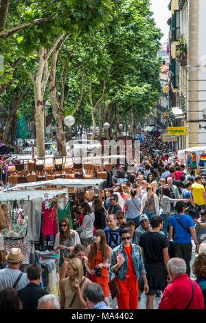 Marché aux puces El Rastro de Madrid, Espagne Banque D'Images