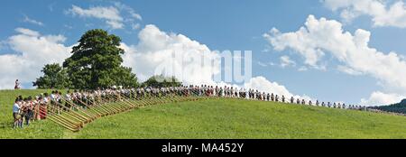 Les soufflantes de cor des Alpes de Nesselwang dans la région de l'Allgäu Allemagne Banque D'Images