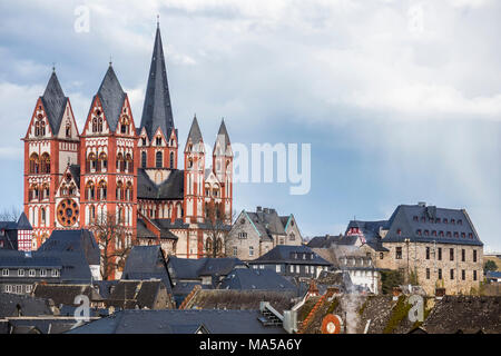 Saint George's Cathedral (Limbourgeois Dom) en Limburg an der Lahn, Allemagne Banque D'Images