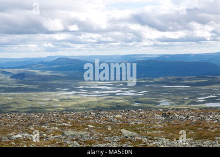 Vue depuis le plateau de Pårte à l'Est, Nae dans Jierttå Stuor Sarek National Park, Suède Banque D'Images