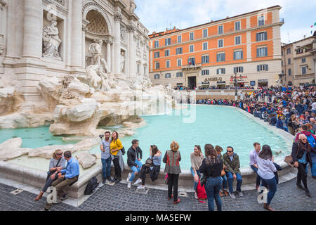 Fontaine de Trevi à Rome Europe, Italie, Latium, Rome capitale Banque D'Images