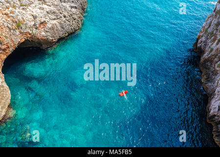 Gagliano del Capo, province de Lecce, Pouilles, Salento, en Italie. Vue du pont Ciolo Banque D'Images