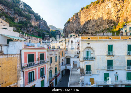Atrani, côte amalfitaine, Campanie, province de Salerne, Italie Banque D'Images
