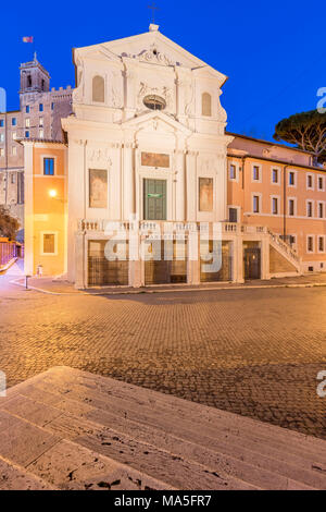 L'Italie, Région du Latium, Rome. Église de San Giuseppe dei Falegnami at dawn Banque D'Images