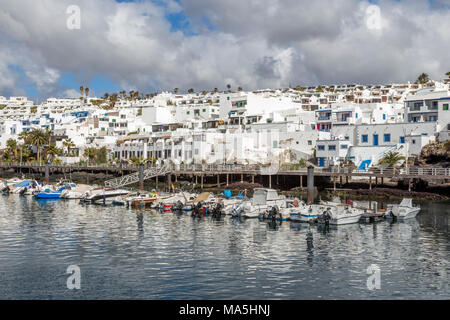 La vieille ville de Puerto del Carmen, Harbour Holiday Resort île de Lanzarote, une île espagnole, au large de la côte nord de l'Afrique de l'ouest 2018 Banque D'Images