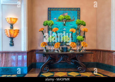 Le décor intérieur de l'Atlantis Palm Resort sur le Palm Jumeirah à Dubai, Émirats arabes unis, au Moyen-Orient. Banque D'Images