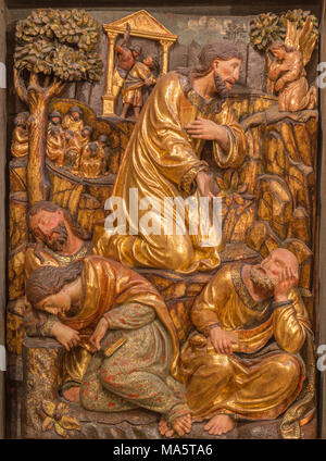 Saragosse, Espagne - 3 mars 2018 : La renaissance sculpté polychome soulagement de la prière de Jésus à Gethsémané jardin à l'église Iglesia de San Miguel de lo Banque D'Images