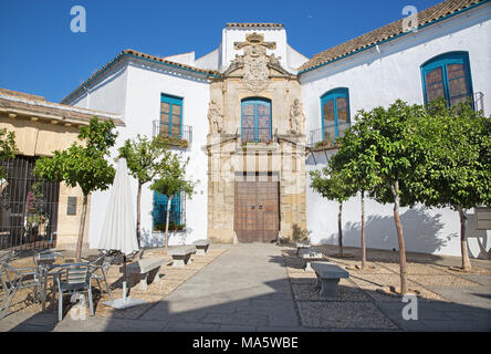 Cordoue, Espagne - 27 MAI 2015 : Le portail Renaissance de l'Palacio de Viana. Banque D'Images