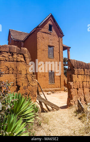 Maison d'Adobe, l'architecture typique des hautes terres de Madagascar Banque D'Images