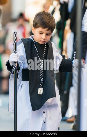 Dimanche 29 mars 2018, Badajoz, Espagne. Enfants non identifiés participent au cortège de notre père Jésus de l'humilité et la patience Banque D'Images