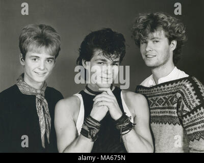 Groupe de pop norvégien A-ha,membres (à gauche) Pål Waaktaar, Morten Harket et Magne Furuholmen Banque D'Images