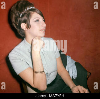 BARBRA STREISAND chanteuse et actrice de cinéma en 1966. Photo : Tony Gale Banque D'Images