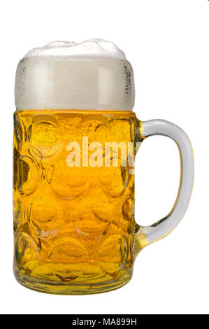 Grand verre isolé rempli de Bavarian Lager beer Banque D'Images