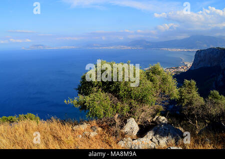 Belle vue sur Palerme du mont Pellegrino, Sicile, Italie Banque D'Images