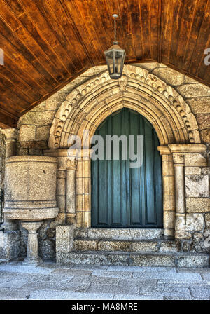 Chapelle romane Notre Dame de Vale en Paredes, Nord du Portugal Banque D'Images