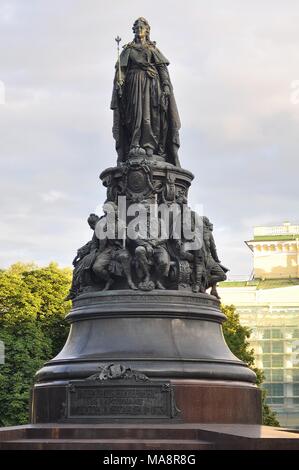 MONUMENT DE CATHERINE LA GRANDE À ST.PETERSBURG Banque D'Images