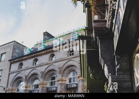 DUBLIN, IRLANDE - 28 mars, 2018 : archtectural détails dans Suffolk Street dans le centre-ville de Dublin Banque D'Images