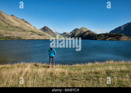 Moke paisible lac près de Queenstown, Nouvelle-Zélande Banque D'Images