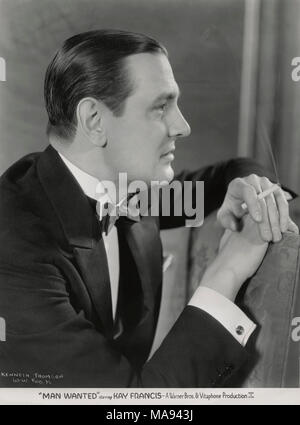 Kenneth THOMSON, Portrait publicitaire pour le film, "l'homme a voulu', Warner Bros., 1932 Banque D'Images