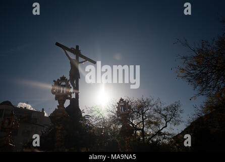 Malaga, Espagne. 30Th Mar, 2018. Une statue du Christ de ''Amor'' confrérie vu pendant la Semaine Sainte de Malaga. La Semaine Sainte en Andalousie est un sur le plus important et célèbre la fête religieuse de l'Espagne. Chaque année, des milliers de fidèles chrétiens célèbrent la Semaine Sainte de Pâques avec la crucifixion et la résurrection de Jésus Christ. Credit : Jésus Merida/SOPA Images/ZUMA/Alamy Fil Live News Banque D'Images