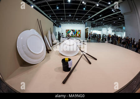 30 mars 2018 - Expositions à l'Art Basel 2018 show, qui a lieu au Hong Kong Convention and Exhibition Centre, Wan Chai, Hong Kong. Banque D'Images