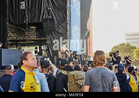 San Antonio, Texas, USA 30 mars 2018, Kelsea Ballerini joue un concert gratuit à ATT Block Party durant Musicfest folie de mars à San Antonio, USA Crédit : Jon-Paul Jones/Alamy Live News Banque D'Images