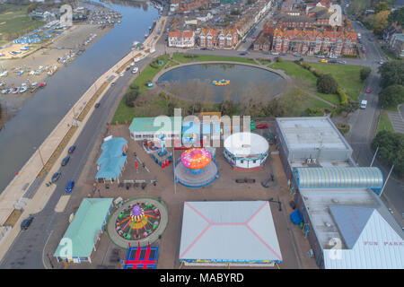 Vues aériennes de littlehampton et la rivière Arun pris par drone Banque D'Images