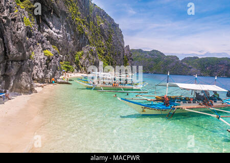 Belle vue de la plage à El Nido Palawan Banque D'Images