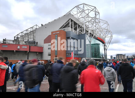 Une vue générale de la tribune au cours de la Premier League match à Old Trafford, Manchester. Banque D'Images