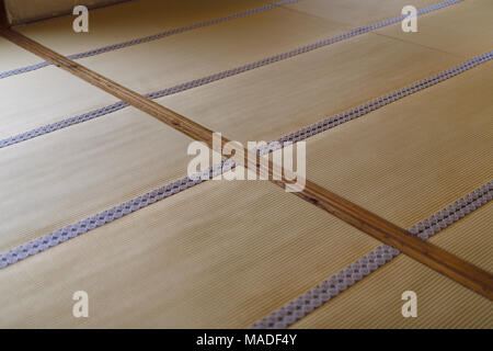 Gros plan du tatami japonais traditionnel dans un intérieur chambre à Kyoto, Japon, texture de fond abstrait Banque D'Images