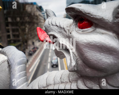 Ville de London (km2) borne frontière Dragon sur HOLBORN VIADUCT Banque D'Images