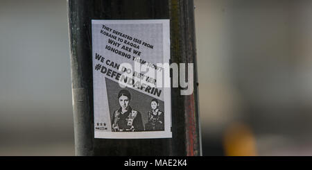 Londres, Royaume-Uni. 31 mars 2018. Kurdes mars à Londres pour exiger un cessez-le-feu à Afrin pour permettre le rapatriement de Anna Campbell du corps. Crédit : David Rowe/Alamy Live News Banque D'Images