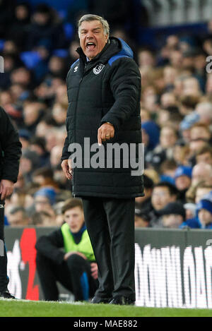 Gestionnaire d'Everton Sam Allardyce au cours de la Premier League match entre Manchester City et Everton à Goodison Park le 31 mars 2018 à Liverpool, en Angleterre. (Photo de Daniel Chesterton/phcimages.com) : PHC Crédit Images/Alamy Live News Banque D'Images