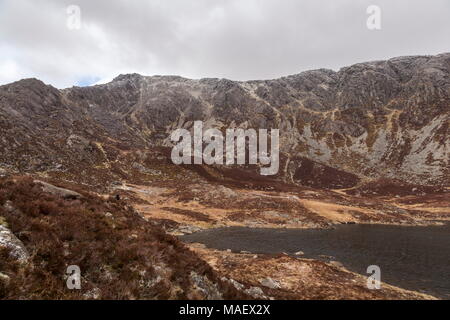 Une mince couche de neige peut être vu sur le sommet du Moel Siabod, Snowdonia, Banque D'Images