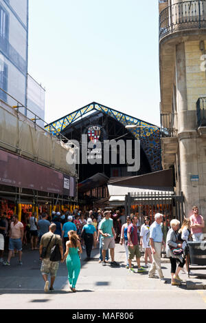 L'entrée de la Boqueria marché couvert près de La Rambla, Barcelone, Espagne Banque D'Images