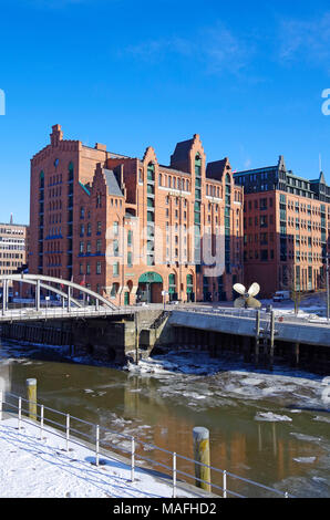 L'Internationales Maritimes Museum Hambourg, situé dans un ancien entrepôt à Speicherstadt, zone portuaire historique de Hambourg Banque D'Images