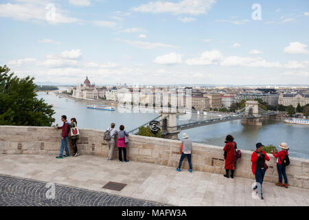 Vue de la lutte contre les ravageurs à l'échelle du Danube du château de Buda Banque D'Images