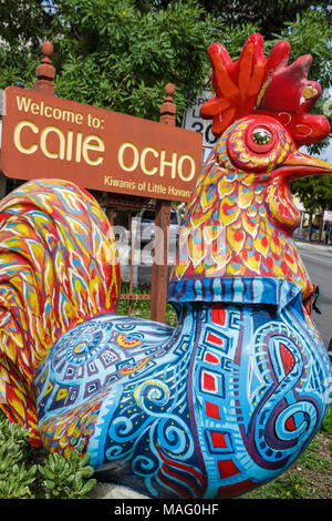 Miami Florida,Little Havana,Calle Ocho quartier,art public,rooster,statue,design,panneau de bienvenue,Kiwanis,symbole,FL090607007 Banque D'Images