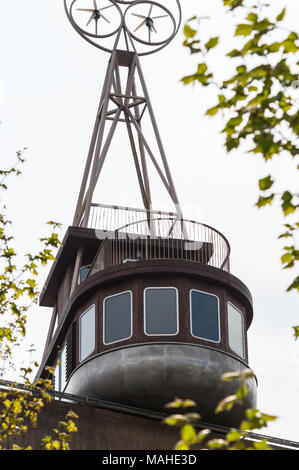 Un prix pour Londres ; une installation sur le toit du Queen Elizabeth Hall sur le South Bank, Londres, Angleterre, Royaume-Uni. Banque D'Images