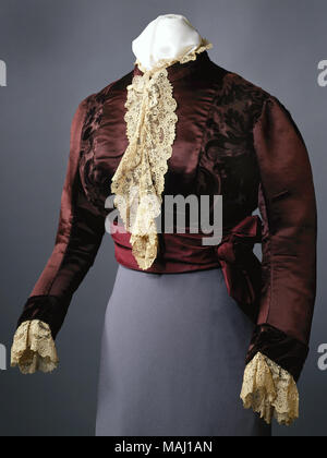 Corsage en satin marron avec dentelle et velours, passementeries, conçu par House of Worth, porté par Julia Dent Grant, épouse du président Ulysses S. Grant. Titre : corsage Conçu par chambre de valeur et portée par Julia Dent Grant . vers 1880. Maison d'une valeur (l'entreprise) Banque D'Images