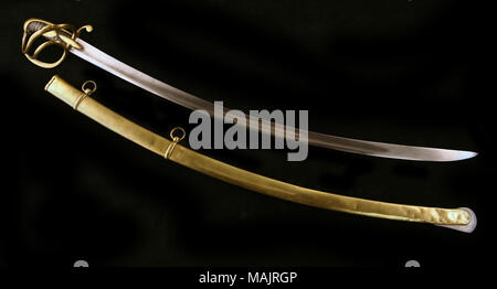 Peut-être un officier d'artillerie ou de cavalerie française de sabre, ou au moins une épée dans le style français, présenté à Charles G. Stifel en 1853. Pendant la guerre civile, Stifel, un immigrant allemand, était membre de la 5e Infanterie volontaire du Missouri, l'USRC (United States Corps de réserve), de laquelle il a servi en tant que colonel. Titre : Épée et fourreau présenté à Charles G. Stifel . circa 1853. P. Knecht Banque D'Images