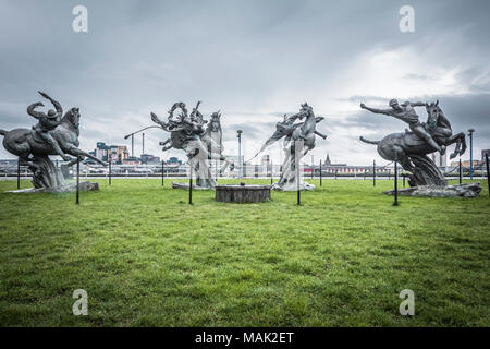 Le groupe "Polo Match" sculpture par Huang Jian, un célèbre artiste chinois, Banque D'Images