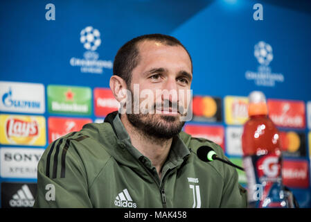 Turin, Italie. Apr 02, 2018. Giorgio Chiellini Juventus FC au cours de la conférence de presse avant l'UFC mathc contre de vrais Mardird. Allianz Stadium, Turin, Italie Le 02 avril 2018 Credit : Alberto Gandolfo/Pacific Press/Alamy Live News Banque D'Images