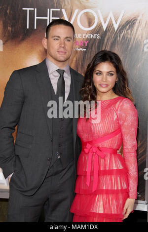 ***PHOTO*** Channing Tatum et Jenna Dewan Tatum Split Après presque 9 ans de mariage Channing Tatum et Jenna Dewan Tatum à 'The Vow' film premiere at Grauman's Chinese Theatre Le 6 février 2012 à Hollywood, Californie. Credit : mpi26/ MediaPunch Inc. Banque D'Images